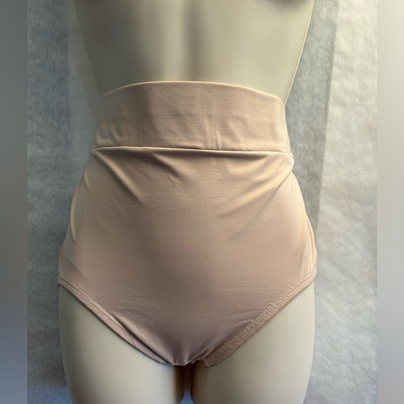 TC High-Waisted Shape-wear Firm Control in Nude Sz-M.  Y2 - Picture 1 of 12
